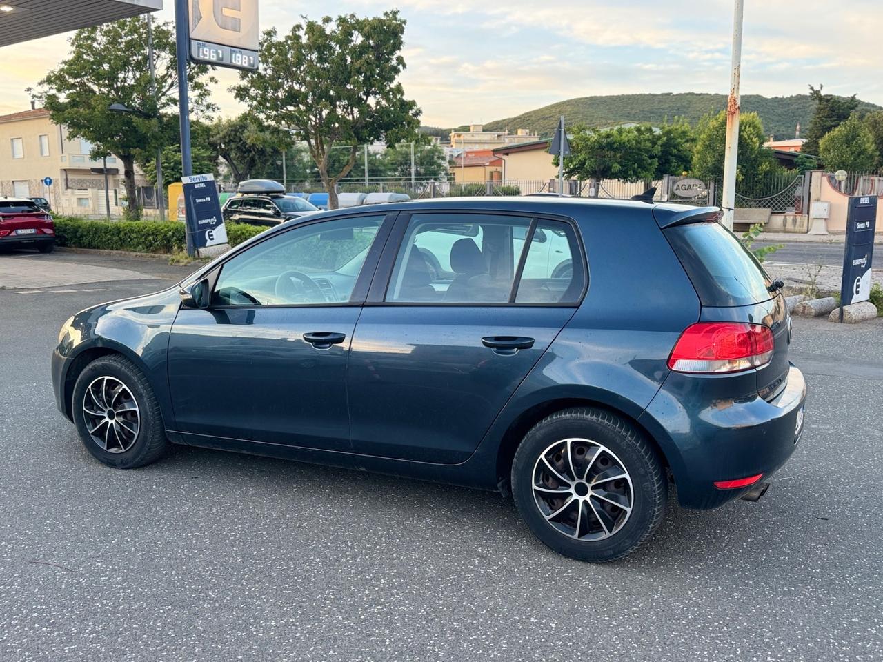 Volkswagen Golf 2.0 TDI 140CV DPF DSG 5p. Highline
