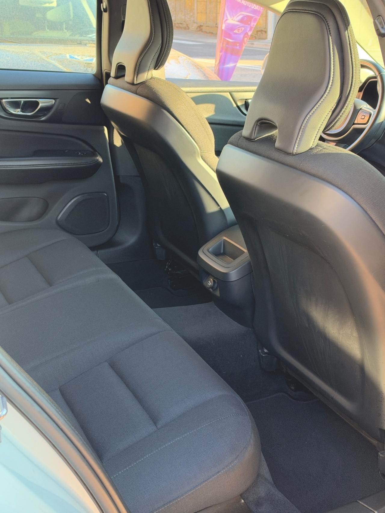 Volvo V60 D3 Geartronic R-design