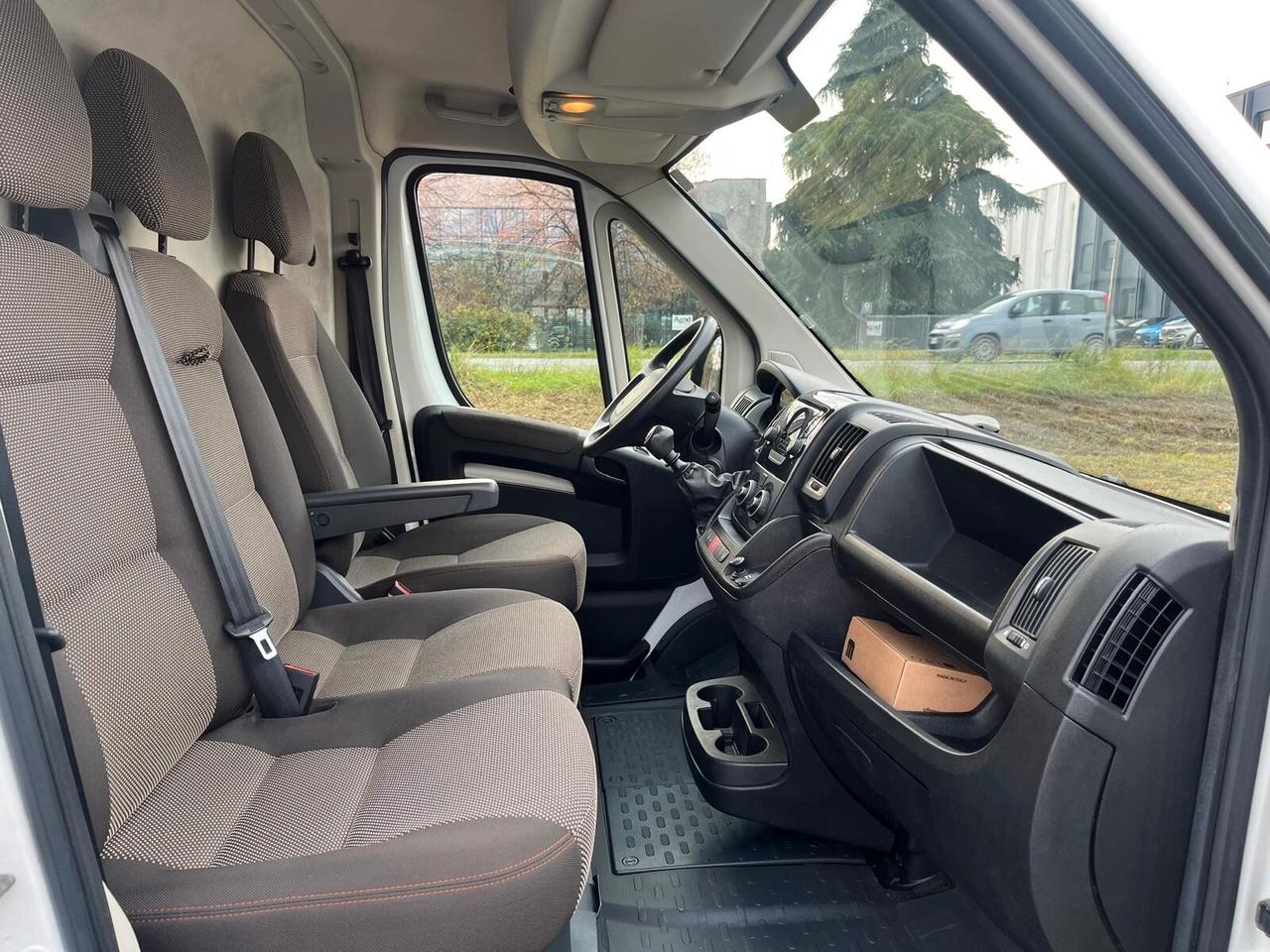 Citroen Jumper 33 BlueHDi 140 **+IVA**