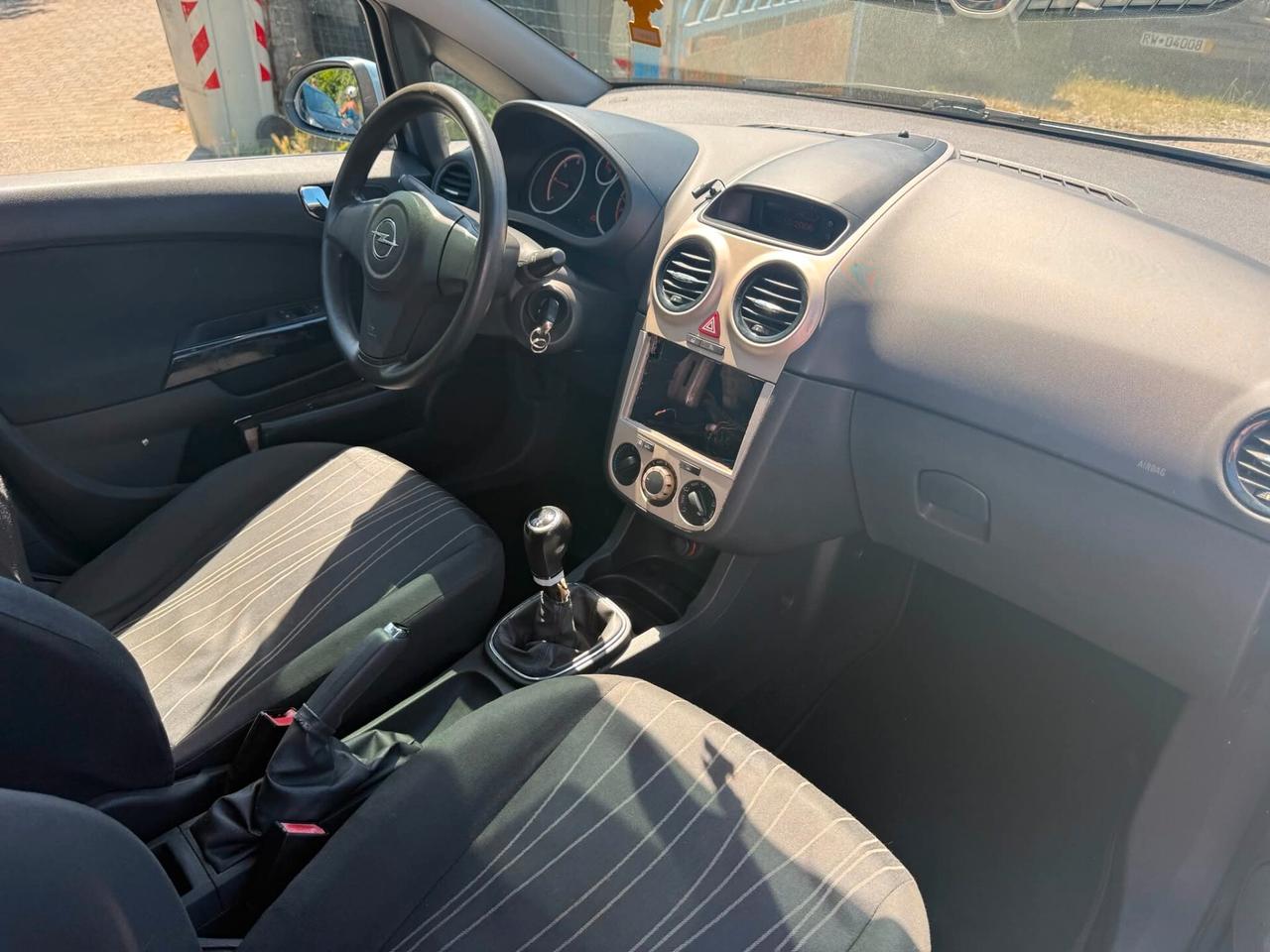 Opel Corsa 1.3 CDTI 75CV 5 porte Cosmo