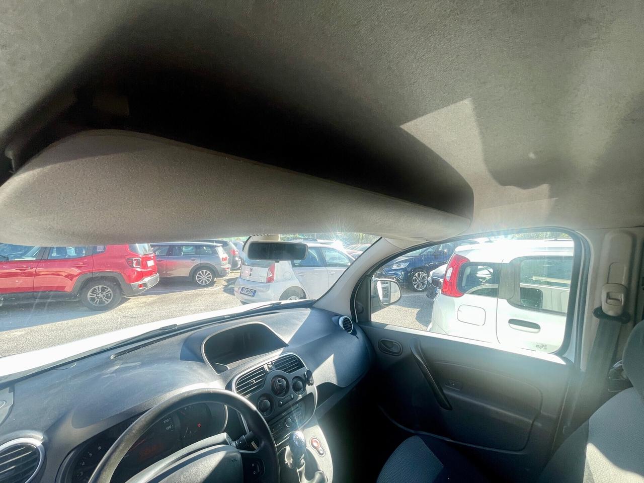 Renault Kangoo dCi 115CV Maxi SCAFFALATURA