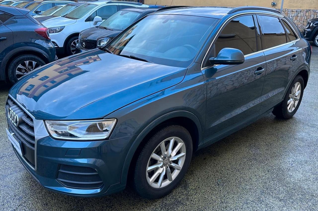 Audi Q3 2.0 TDI 150 CV Sport