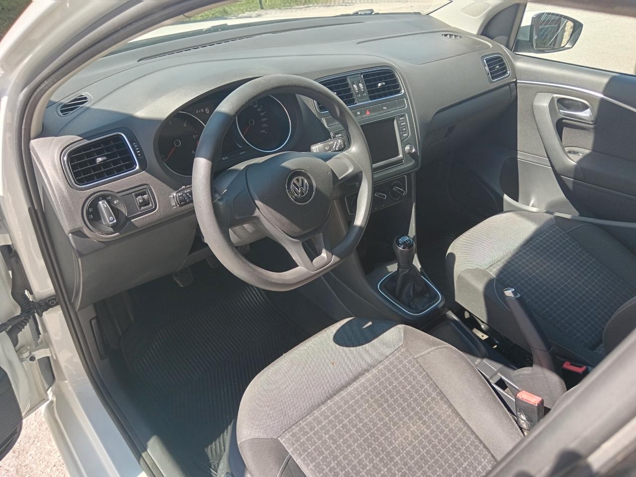 Volkswagen Polo 1.4 TDI 75CV NEOPATENTATI