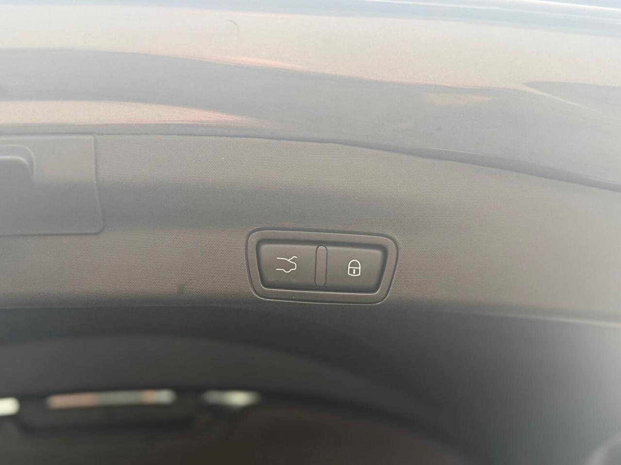 Alfa Romeo Stelvio 2.2 Turbodiesel 190 CV AT8 Q4 Business