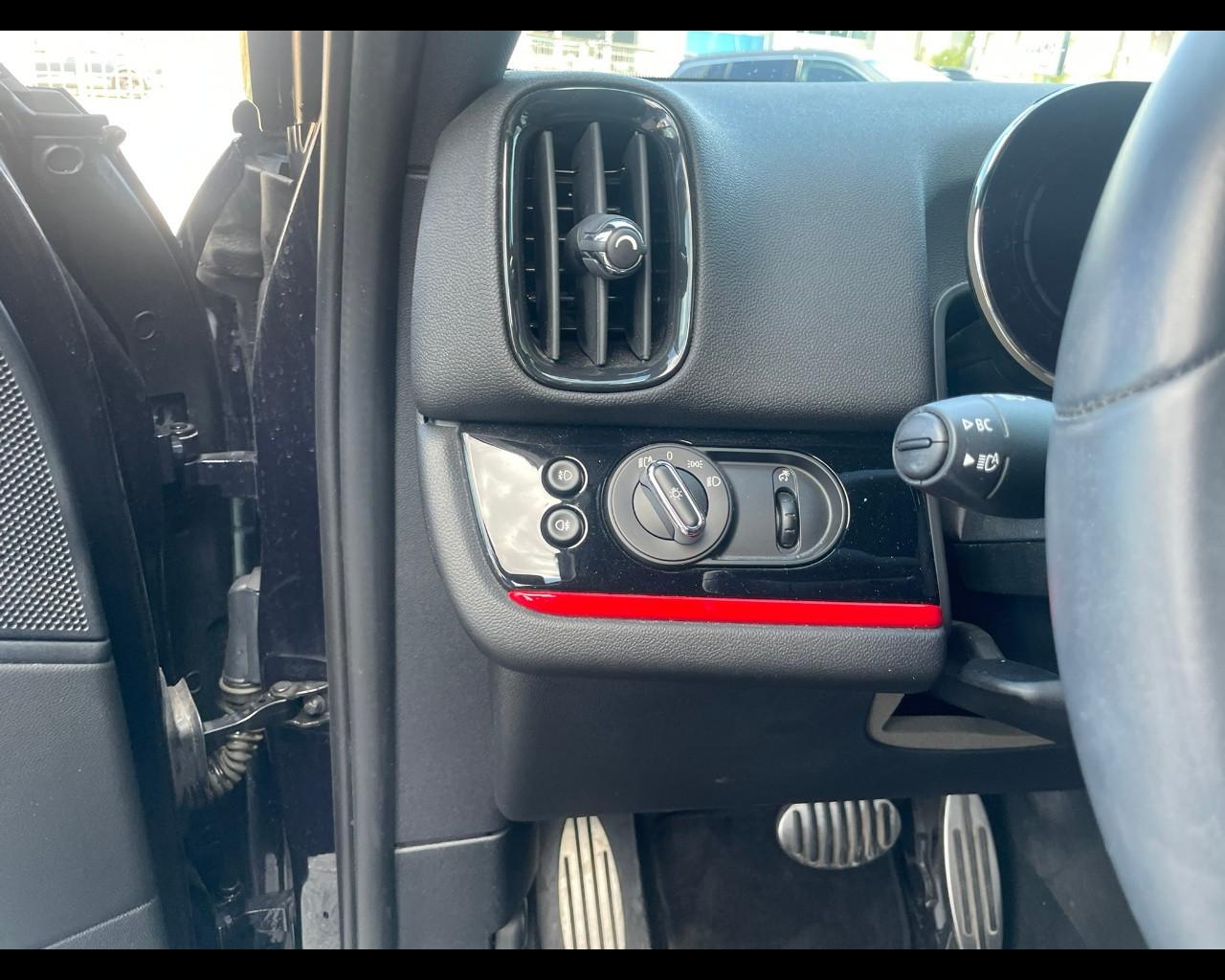 MINI Mini Countrym.(F60) - Mini 2.0 Cooper D JCW Countryman