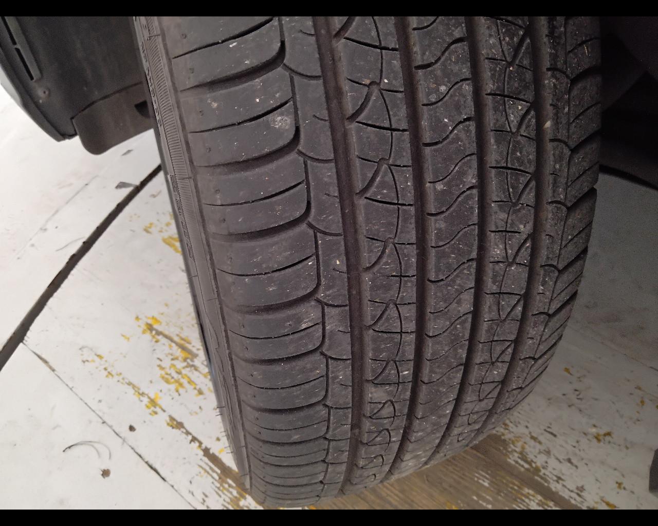 VOLKSWAGEN Taigo - Taigo 1.0 tsi R-Line 110cv