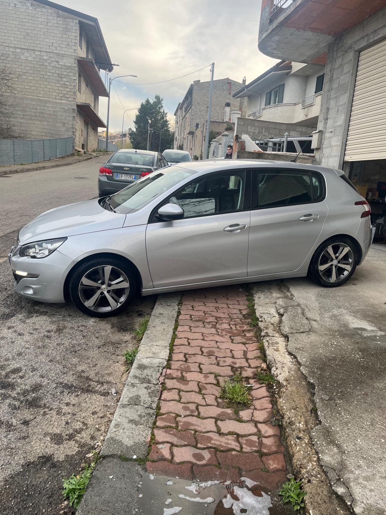 Peugeot 308 1.6 HDi 92 CV Business