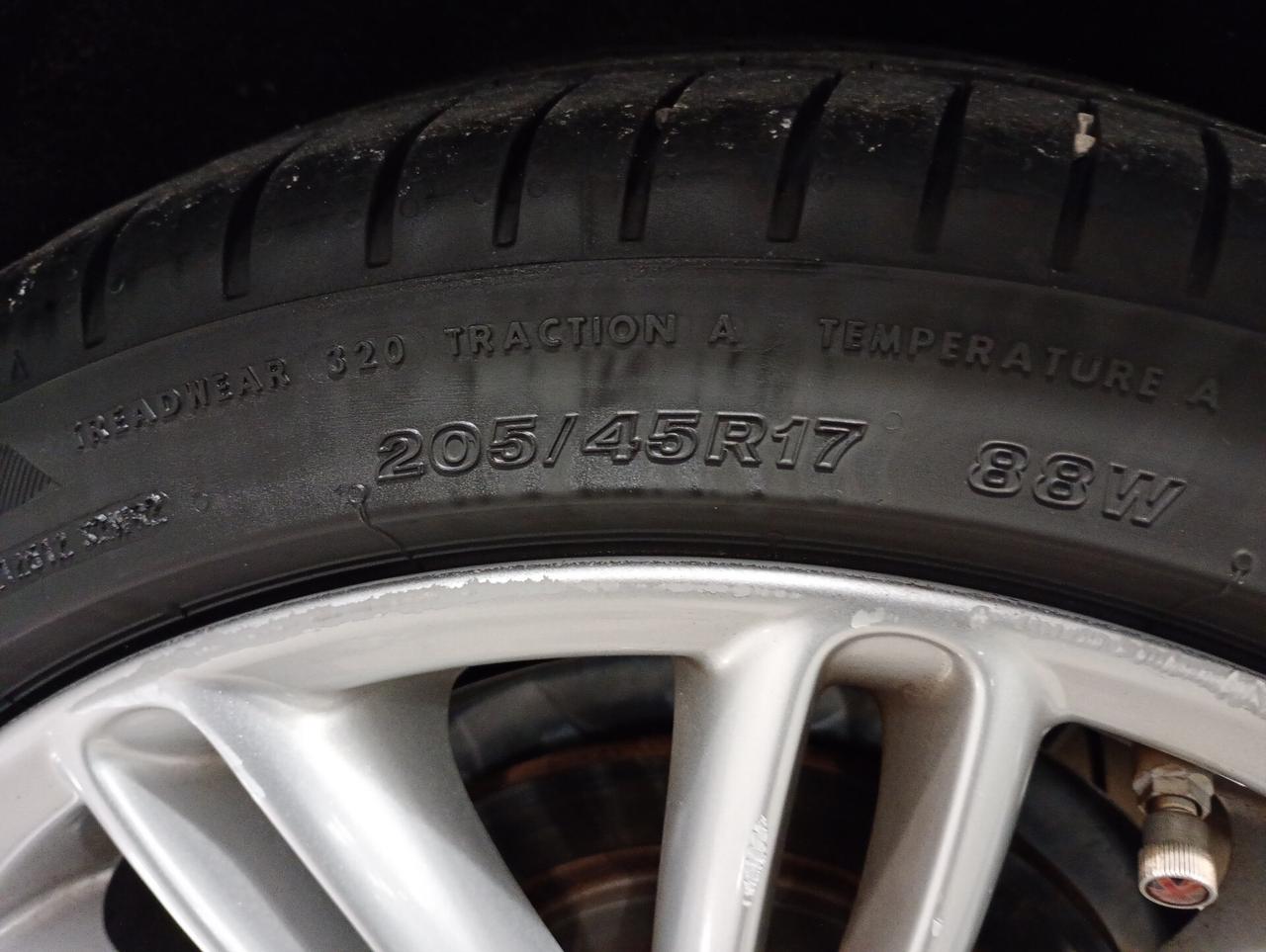 Mini Cooper D 1.5 5P