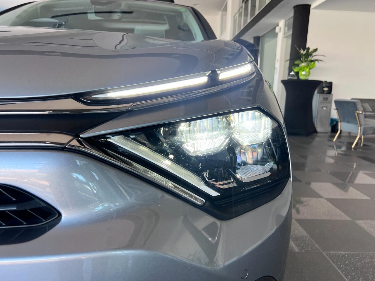 Citroen C4 BlueHDi 130 S&S EAT8 Shine