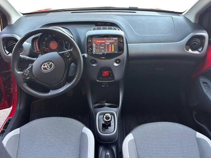 Toyota Aygo 1.0 VVT-i x-clusiv MMT
