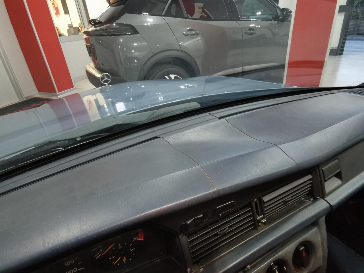 Mercedes-benz 190 2.0 E