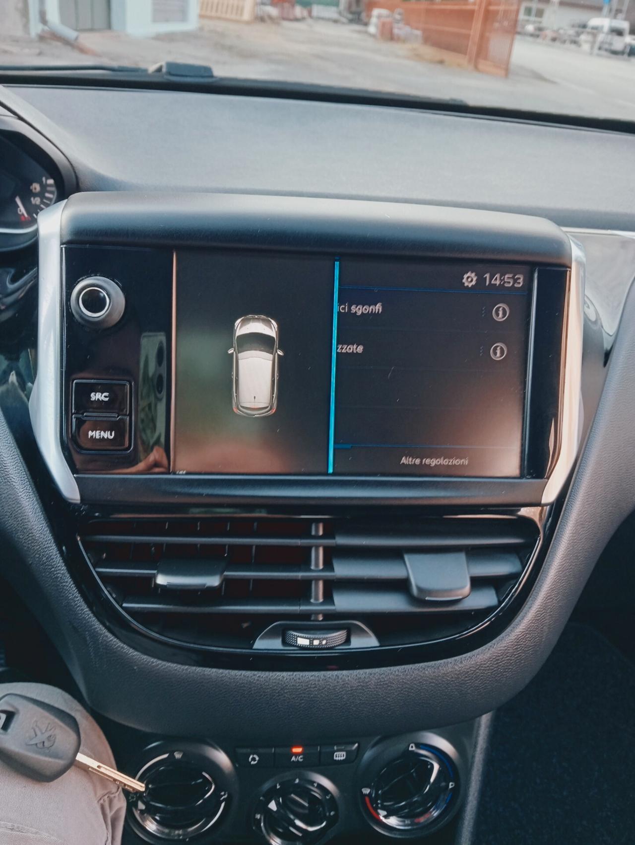 Peugeot 208 PureTech 82 5p. GPL Access