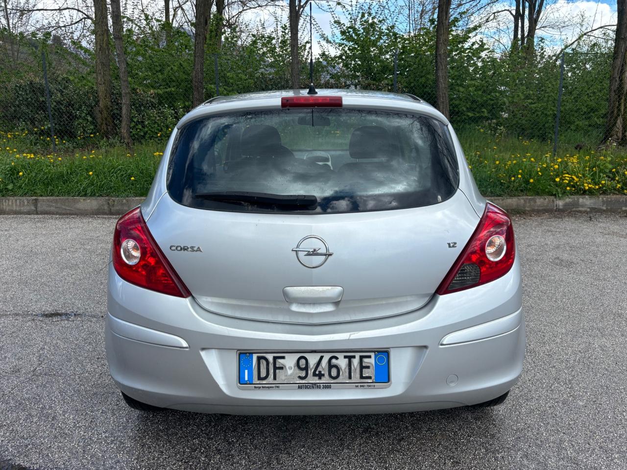 Opel Corsa 1.2 3p NEOPATENTATI