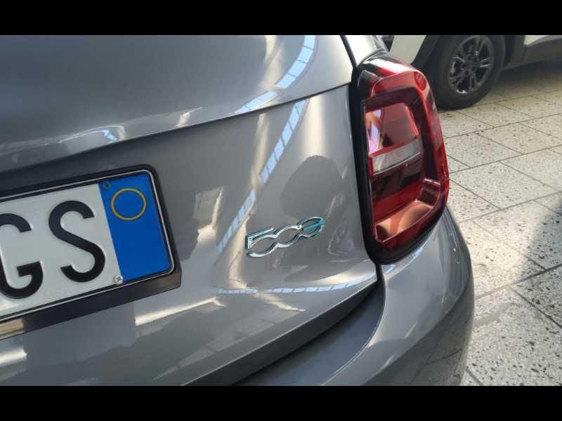 FIAT 500e 500 La Nuova 500 Serie1 La Nuova 500 - Icon Berlina
