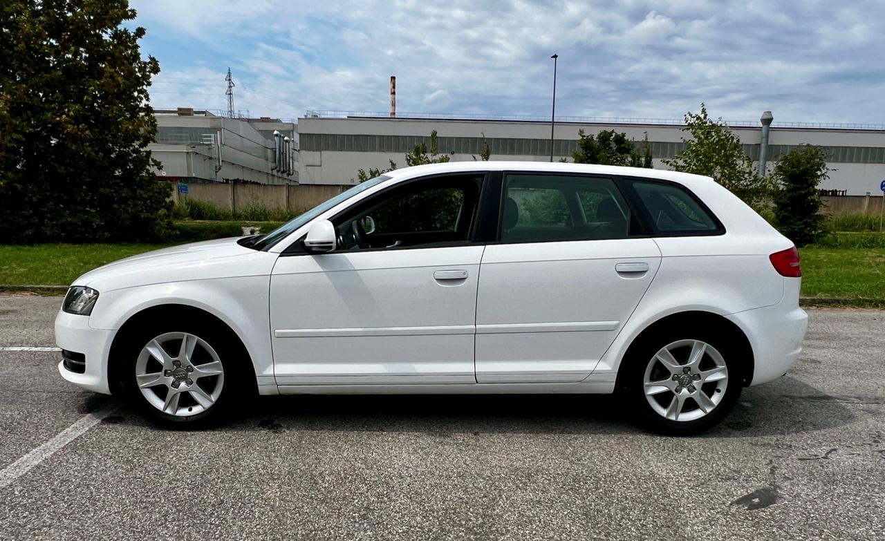 Audi A3 SPB 1.6 TDI 90 CV CR F.AP Ambition