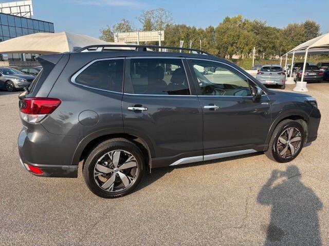 Subaru Forester 2.0 e-Boxer MHEV CVT Lineartronic Premium