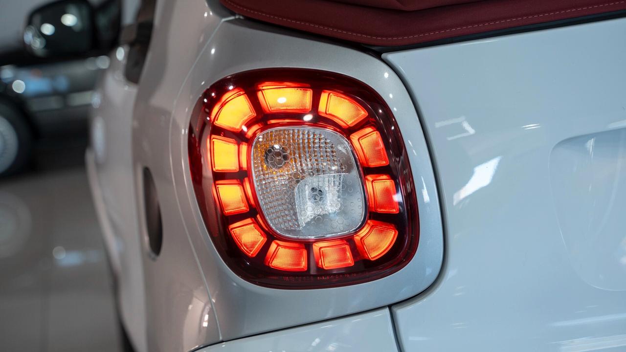 Smart ForTwo CABRIO 0.9 T 90 CV PASSION AUTO NAVI LED FULL OPTIONAL