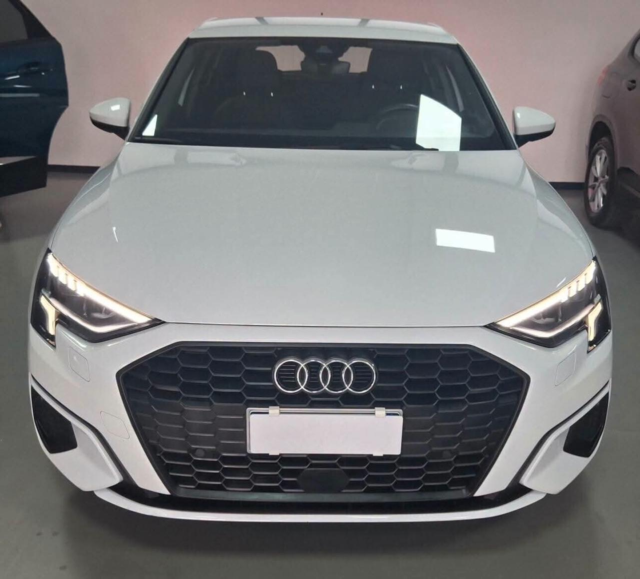 Audi A3 SPB 30 TDI automatica fari full led