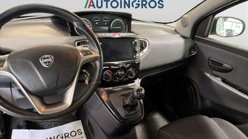 Lancia Ypsilon 1.2 Gold