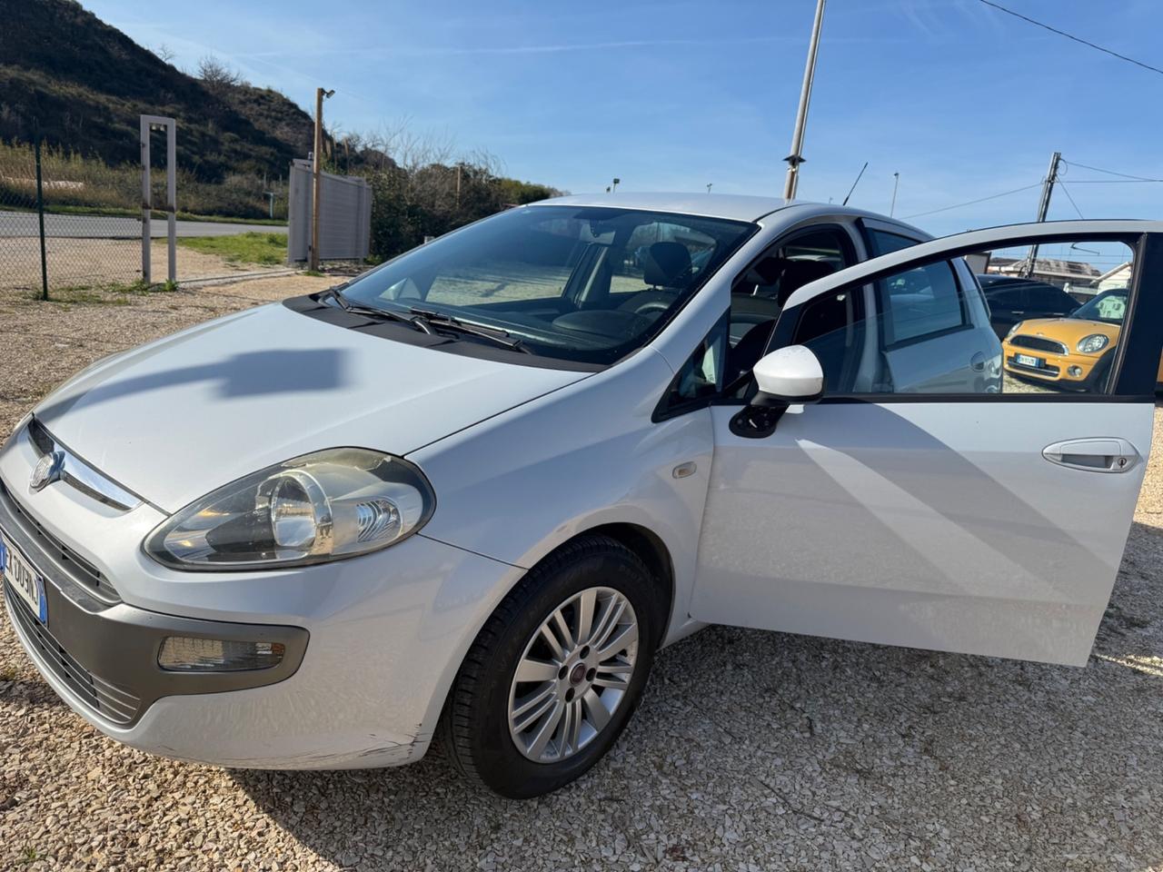 Fiat Punto Evo GPL AUTOMATICA SUPER PREZZO 2.999€