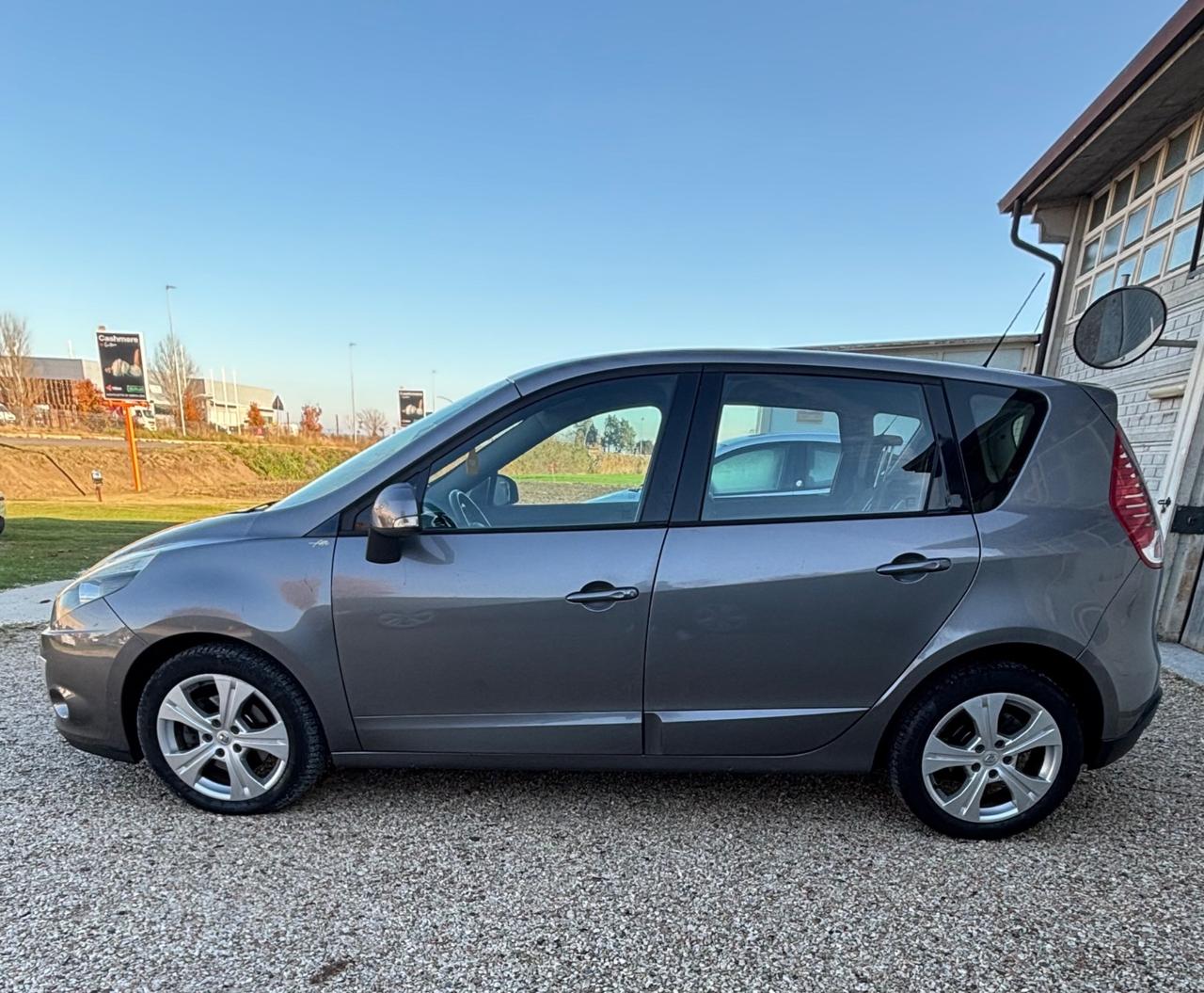 Renault Scenic Scénic XMod 1.6 dCi 130CV Start&Stop luxe