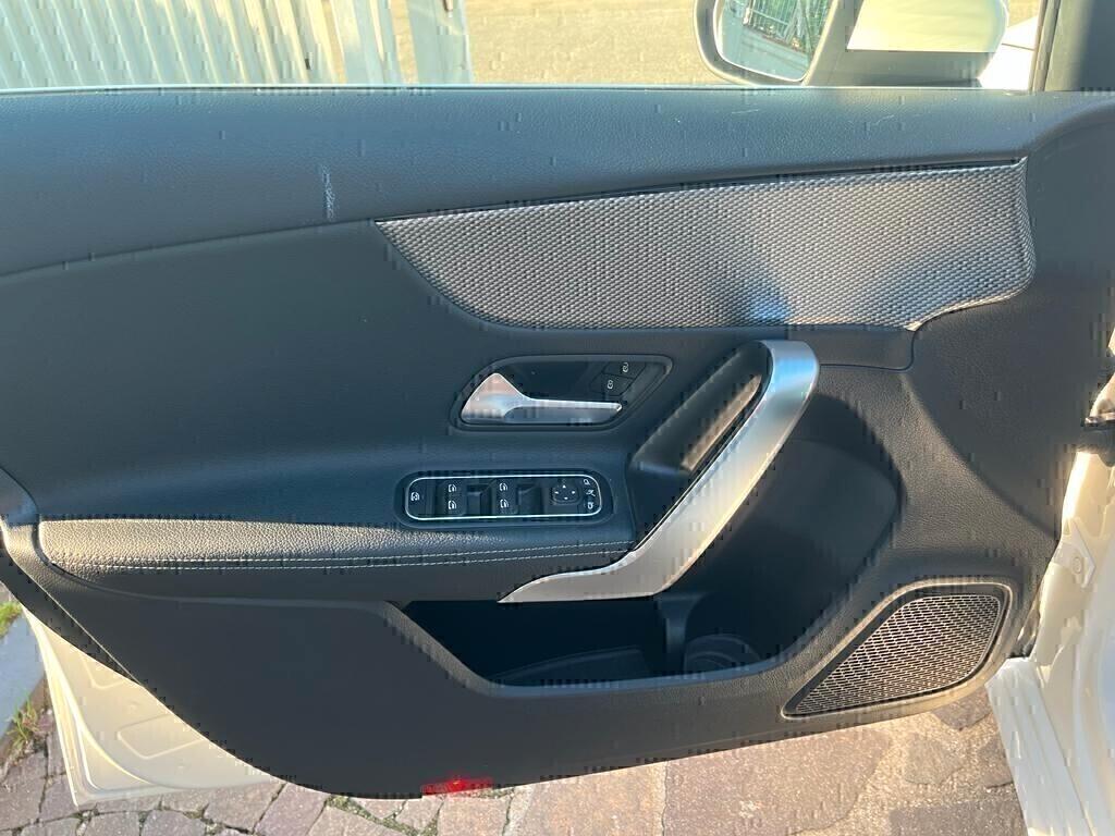 Mercedes-benz A 180 A180 d Automatic Premium
