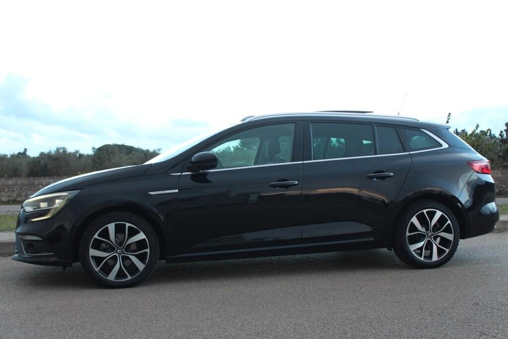 RENAULT Megane SW 1.5 dCi EDC Intens *Tetto *Pelle