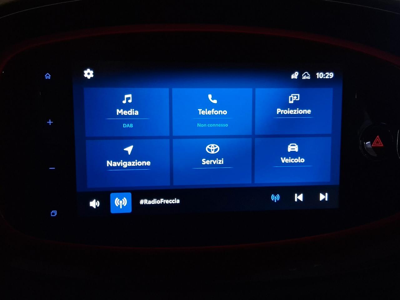 Toyota Aygo X 1.0 VVT-i 72 CV 5p. Undercover