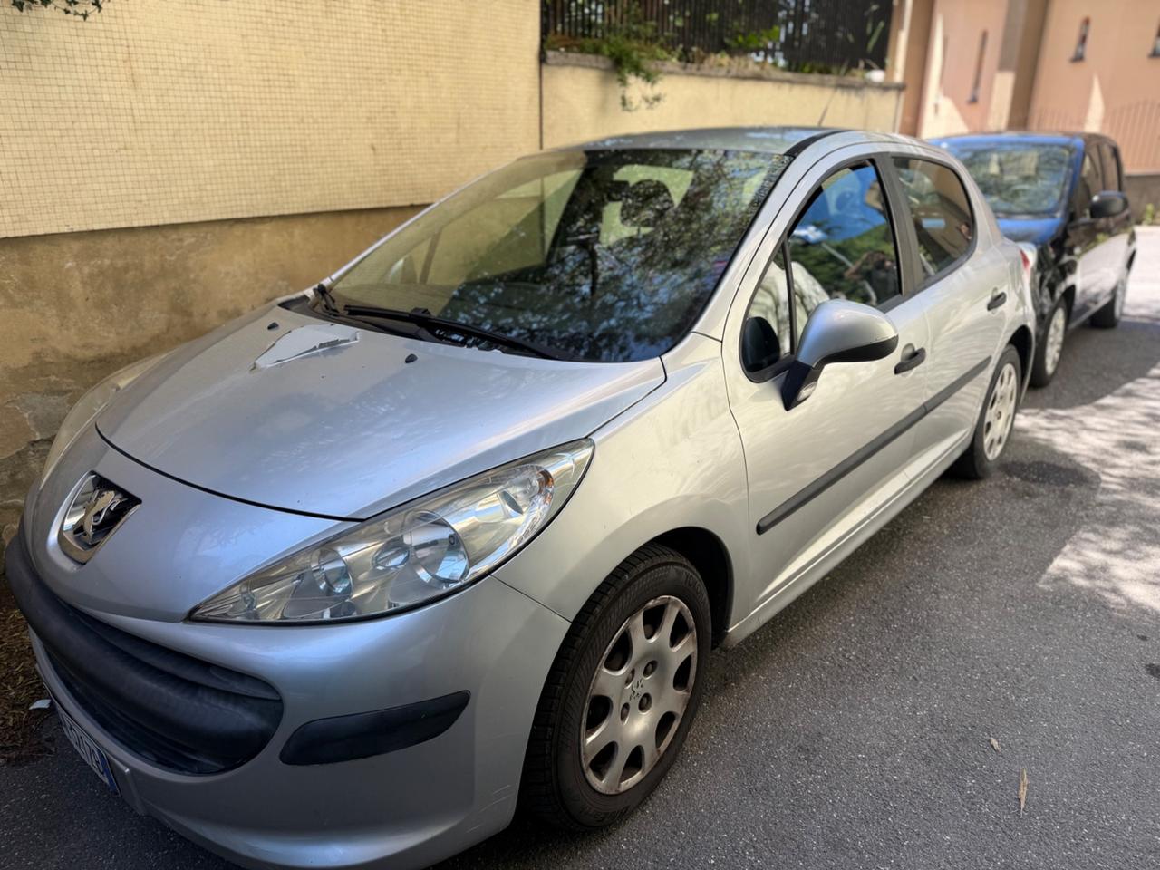 Peugeot 207 1.4 HDi 70CV 5p. ONE Line
