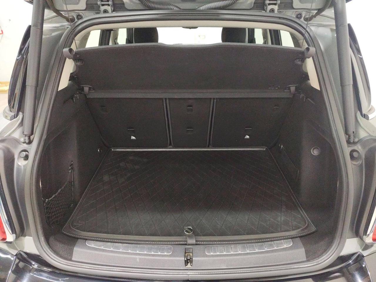 MINI Countryman One Baker Street