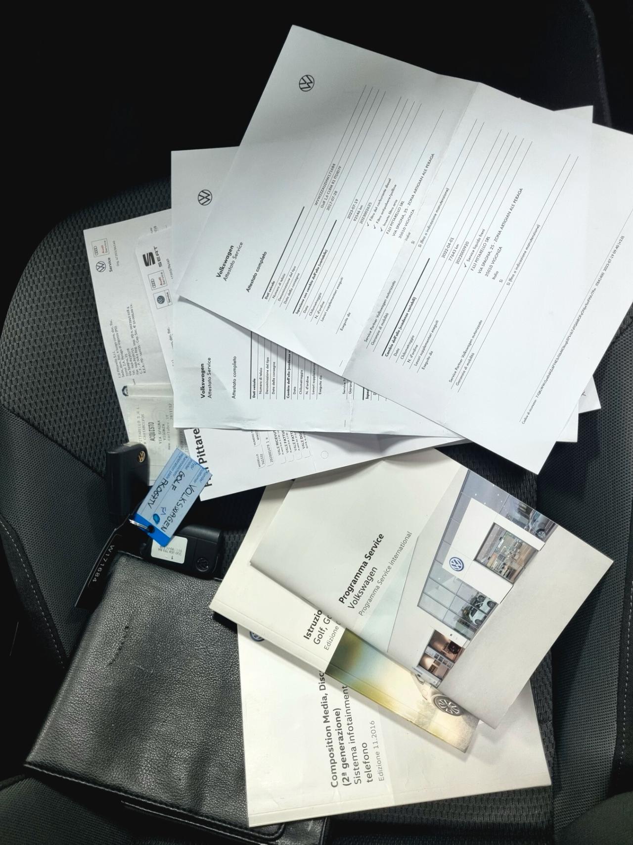 VOLKSWAGEN GOLF 1.6 TDI 110 CV DSG BUSINESS NEOPATENTATI