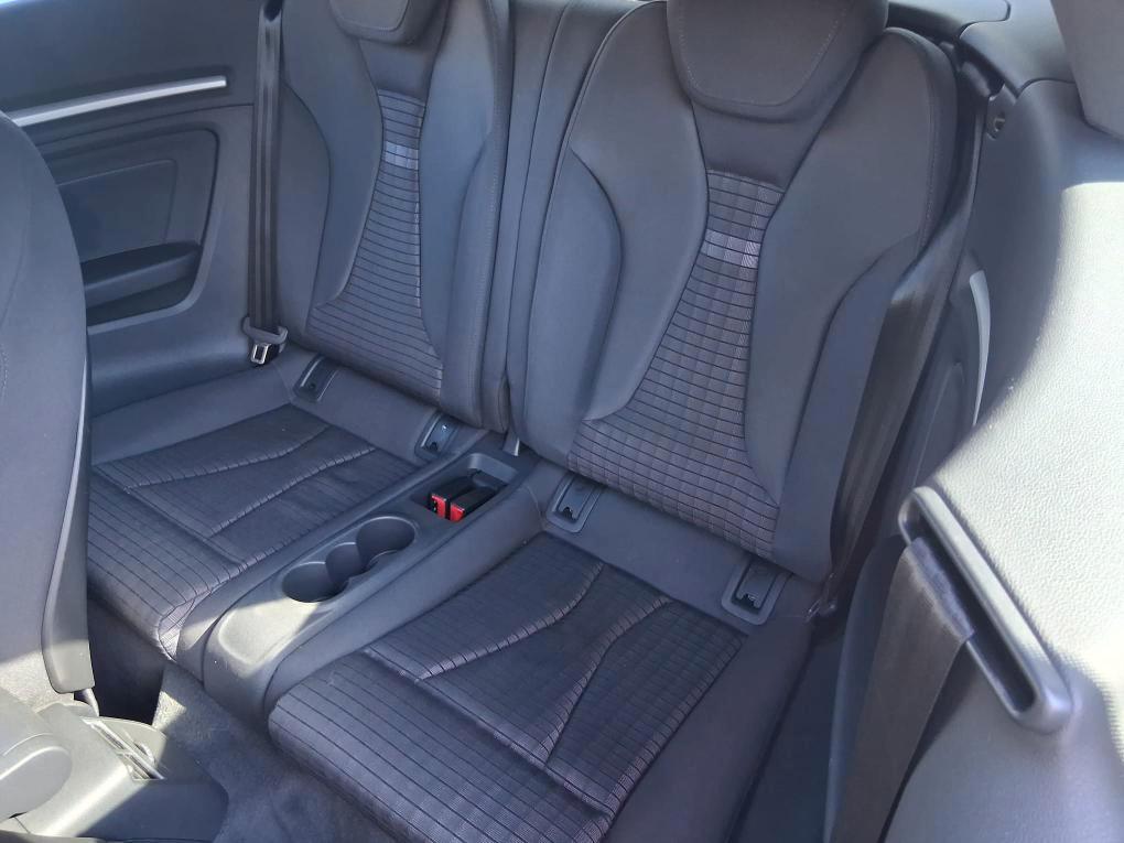 AUDI A3 Cabrio 1.6 TDI diesel Ambition