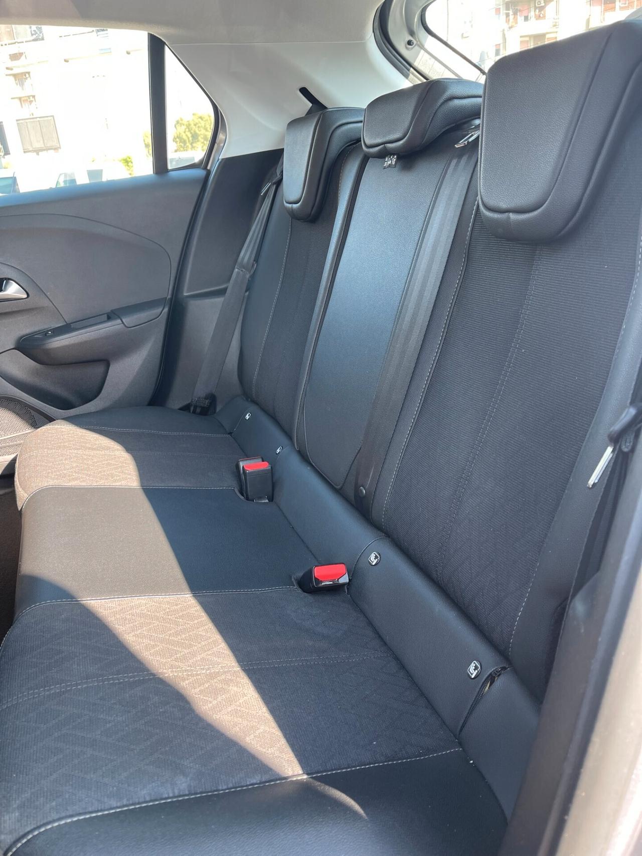 Opel Corsa 1.2 100 CV Elegance