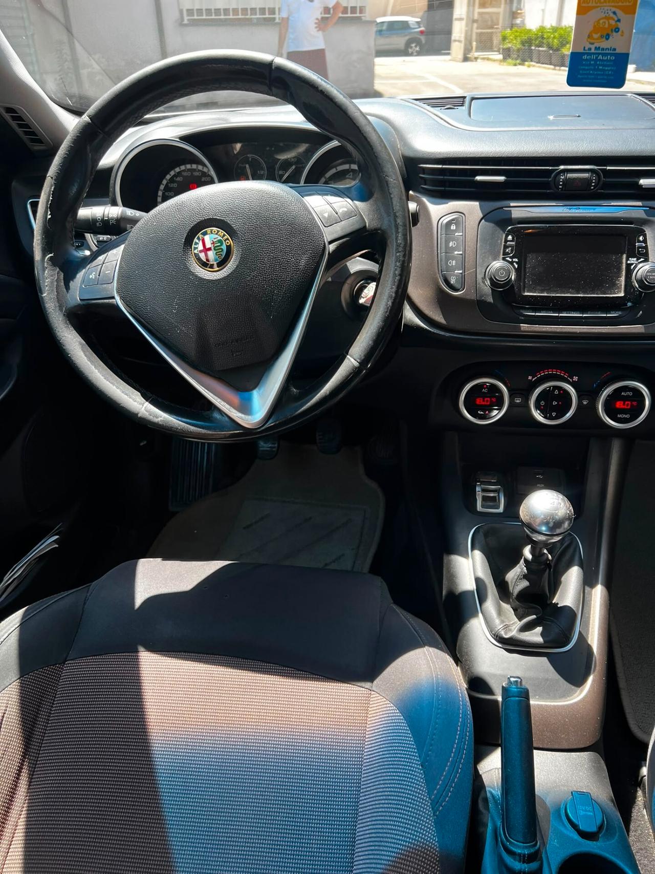 Alfa Romeo Giulietta 1.6 JTDm-2 105 CV Distinctive