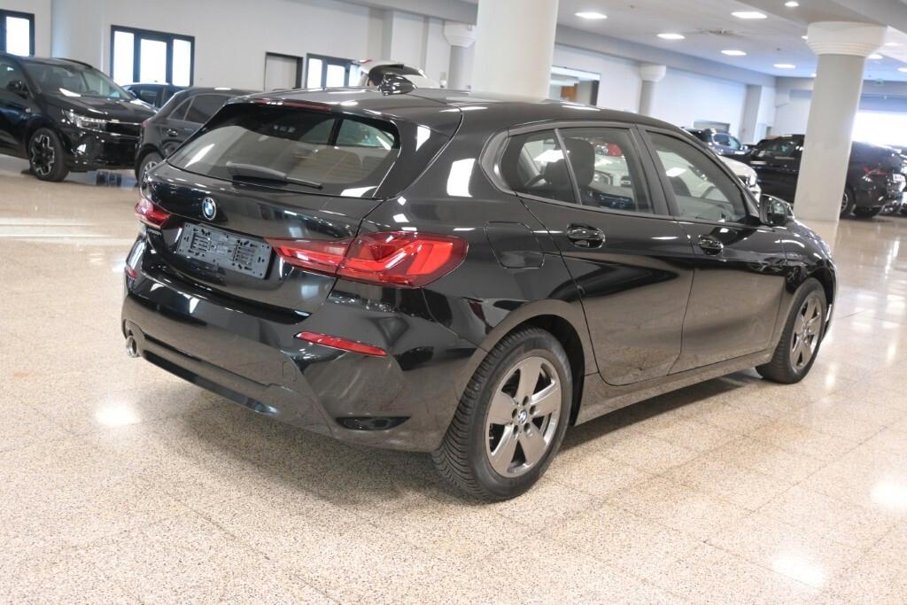 BMW 116D 6M. BUSINESS ADVANTAGE ( FARI LED - BMW DIGITAL COCKPIT - CLIMA BIZONA - PDC - NAVI - MIRROR - CRUISE )