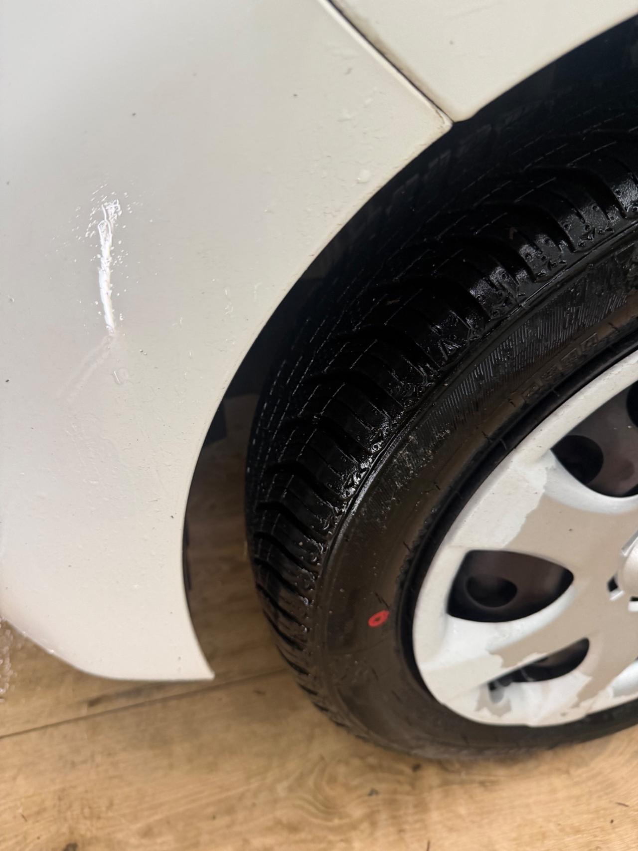 Peugeot 107 1.0 68CV 3p. Desir