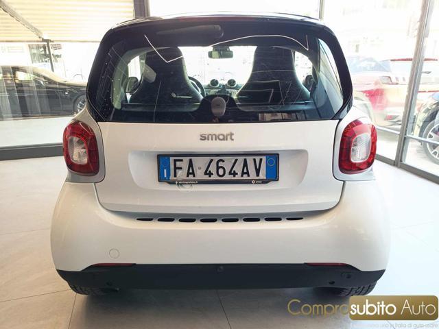 SMART ForTwo 1000 52 kW MHD coupé pure