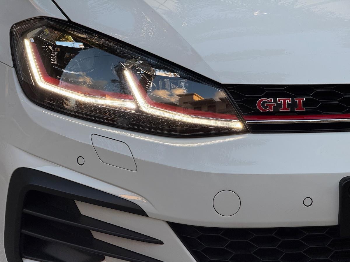 Volkswagen Golf 7.5 GTI 2.0 TSI 245 CV