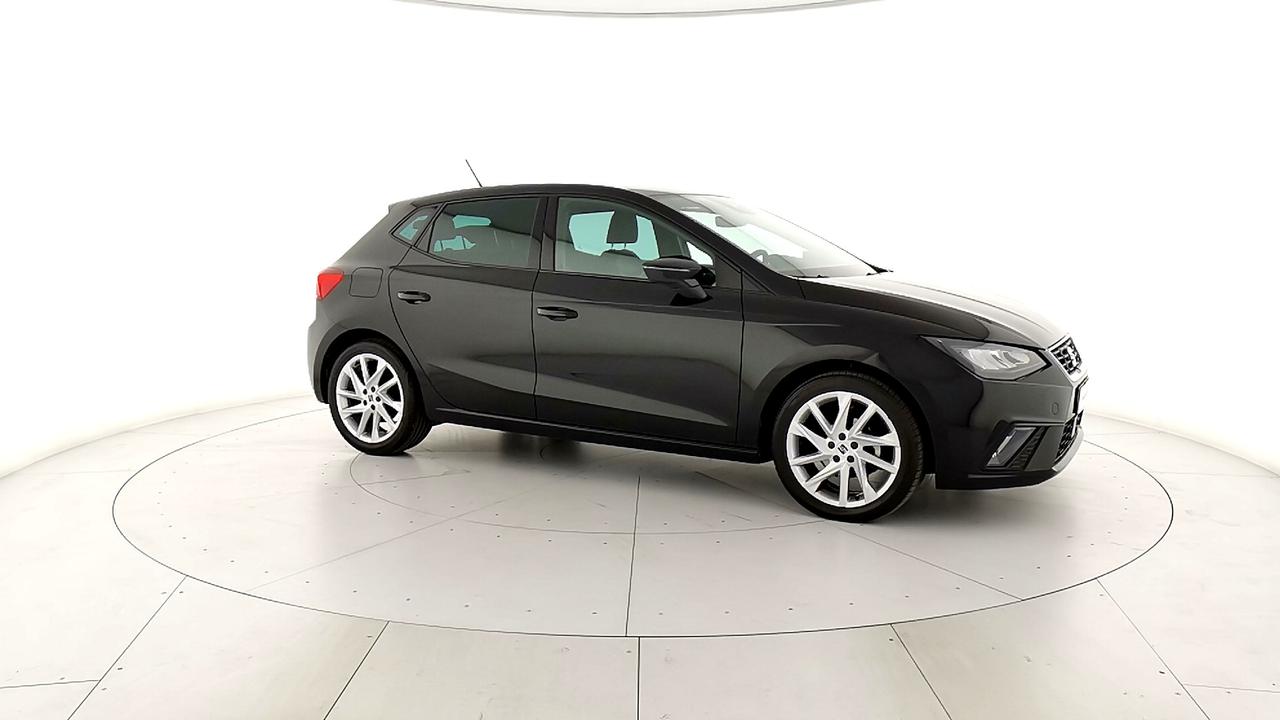 SEAT Ibiza V 2017 - Ibiza 1.0 ecotsi FR 95cv