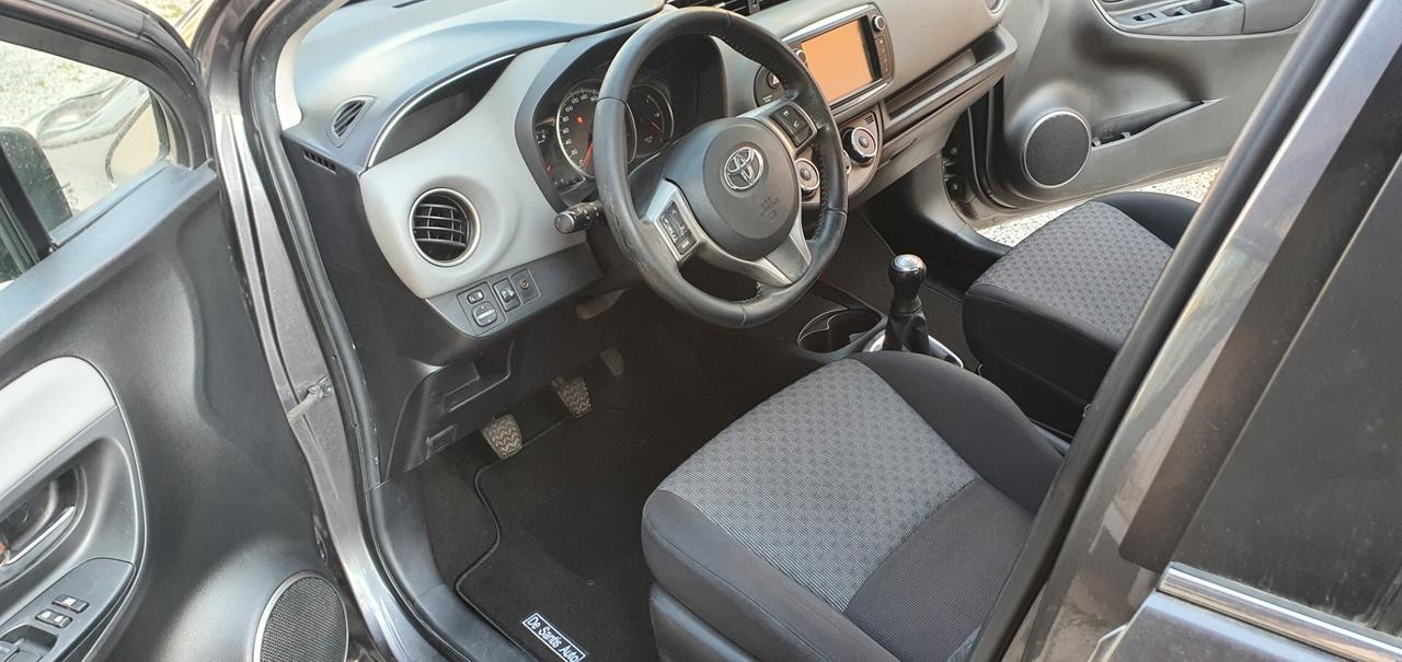 Toyota Yaris 1.0 5 porte Lounge