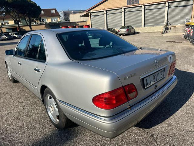 MERCEDES-BENZ E 200 204,046km MERCEDES Classe E cat Avantgarde