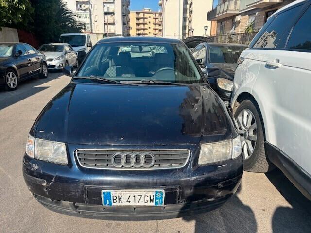 Audi A3 Anche permuta o scambi0