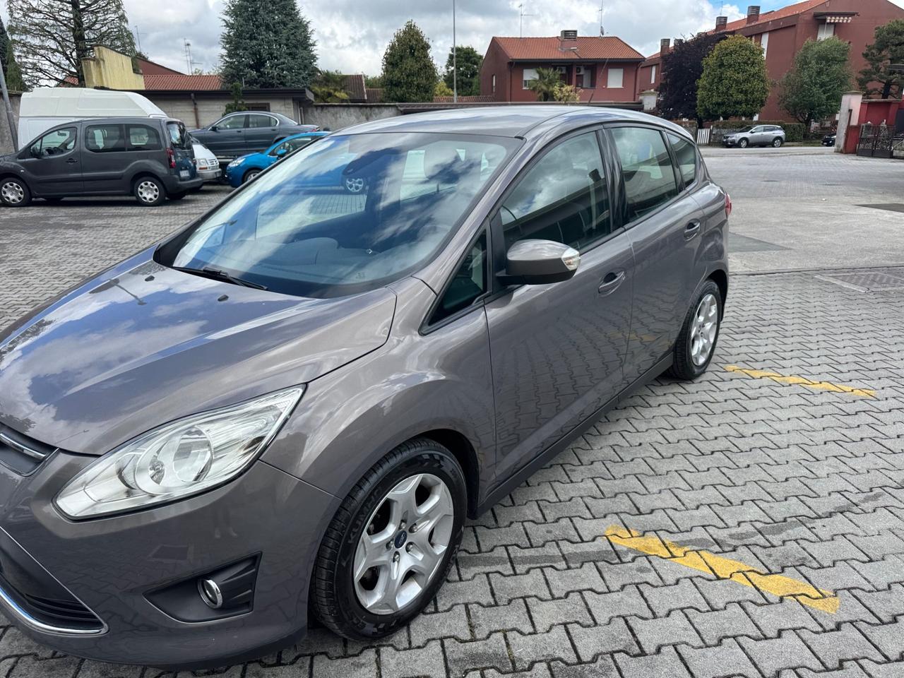 Ford C-Max 1.5 TDCi neopatentati