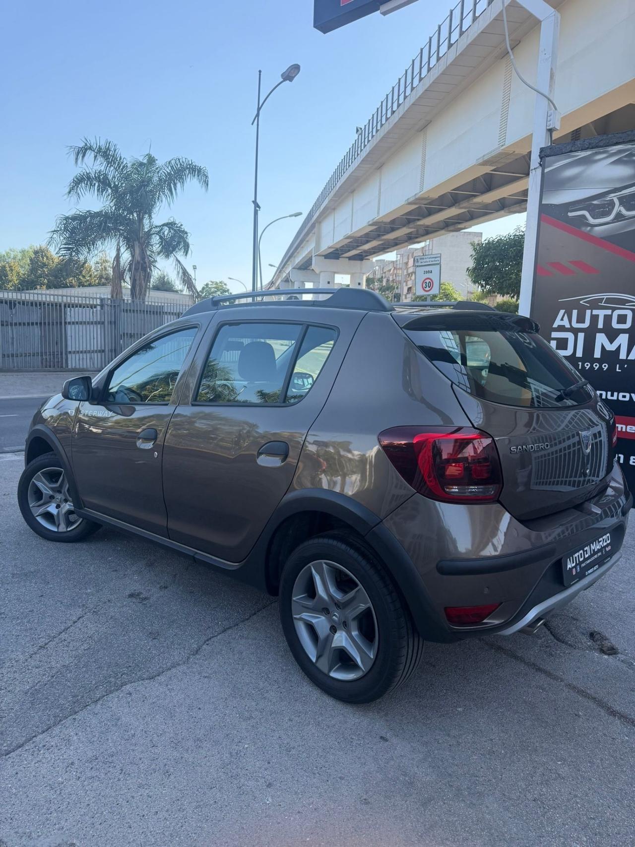 Dacia Sandero Stepway 1.0 TCe ECO-G Essential