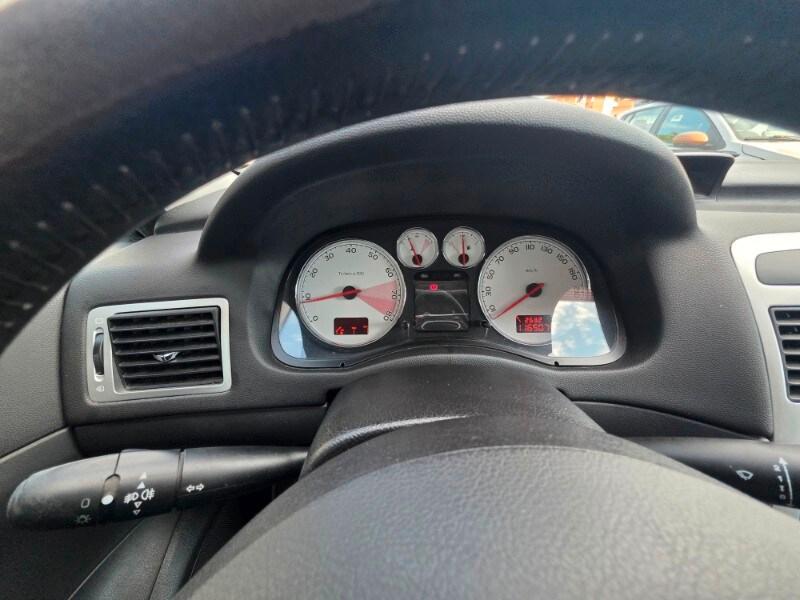 PEUGEOT 307 1.6 16V CC Tecno