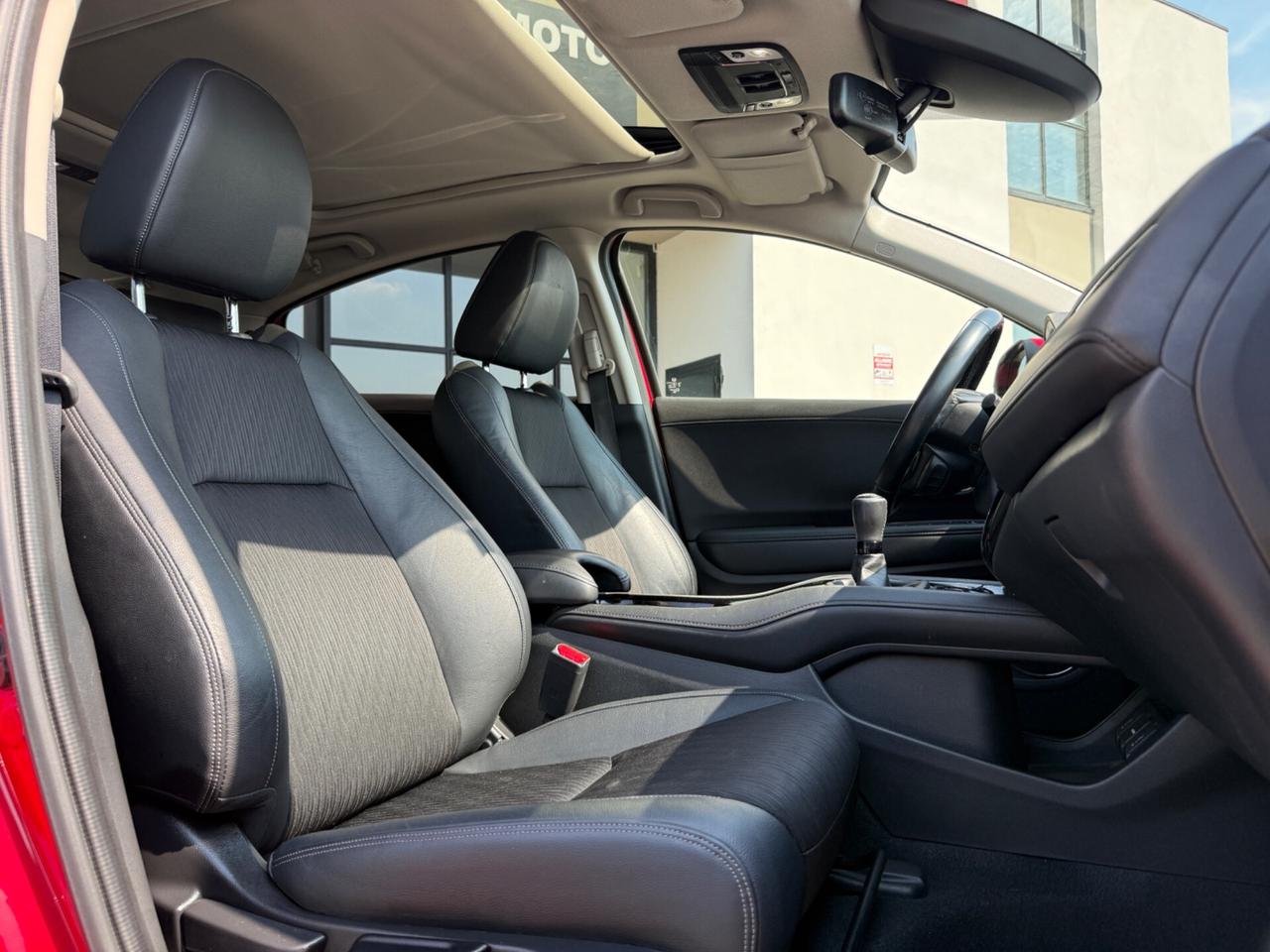 Honda HR-V 1.5 i-VTEC Executive Navi ADAS