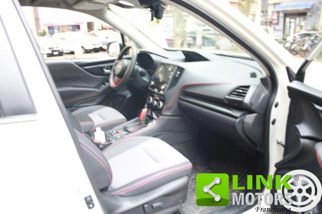 SUBARU Forester 2.0 e-Boxer MHEV CVT Lineartronic 4dventure