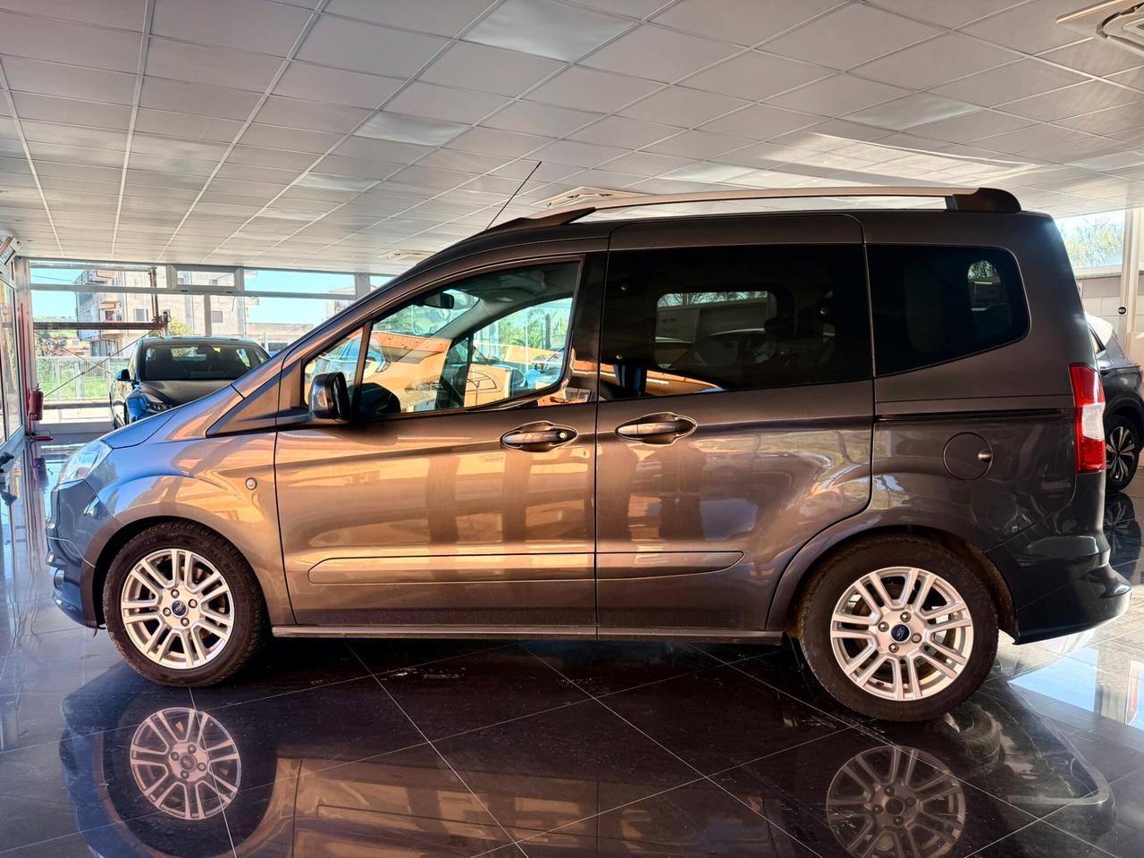 Ford Tourneo Courier 1.5 TDCI 75 CV Titanium