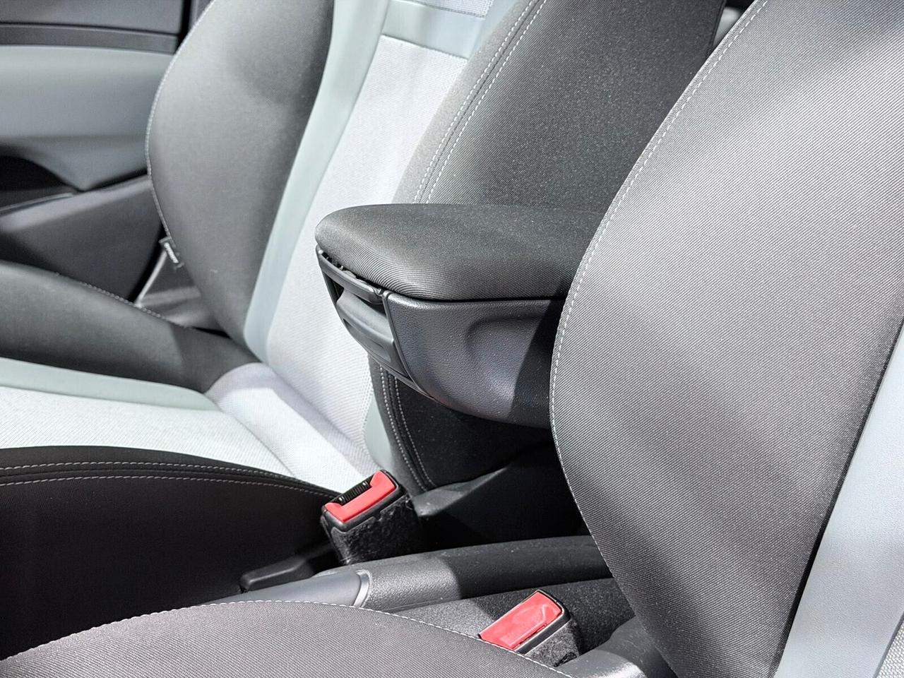 AUDI A1 SPORTBACK 1.4TDI 90cv ULTRA 2015 99.000km