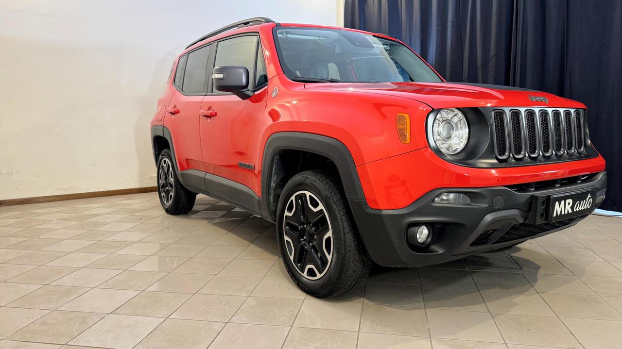 Jeep Renegade 2.0 mjt Trailhawk 4wd 170cv auto Gancio Traino